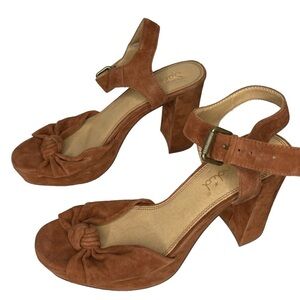 Splendid Suede‎ Heels